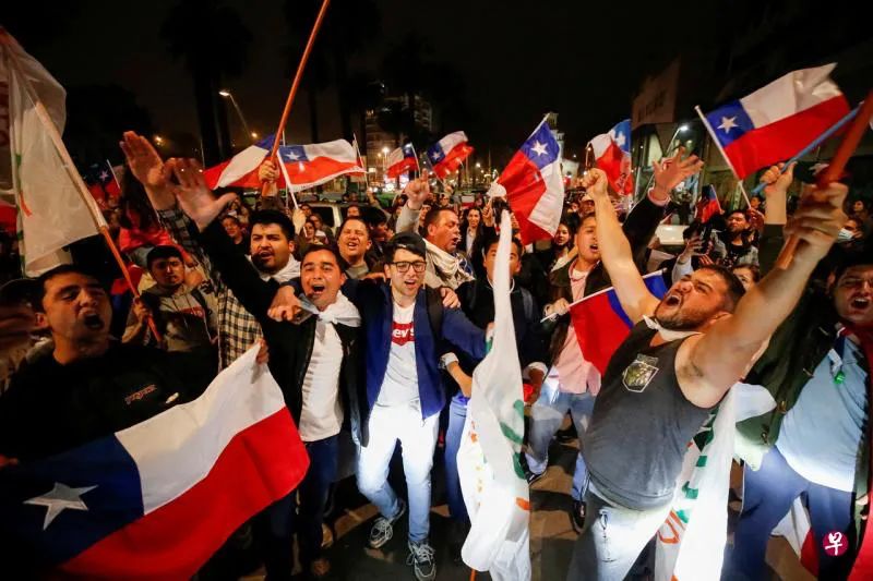 50年来最左倾宪法草案, 为何无法破除“智利困境”的魔咒?